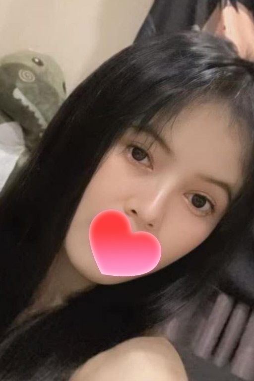 女孩6415-1.jpg