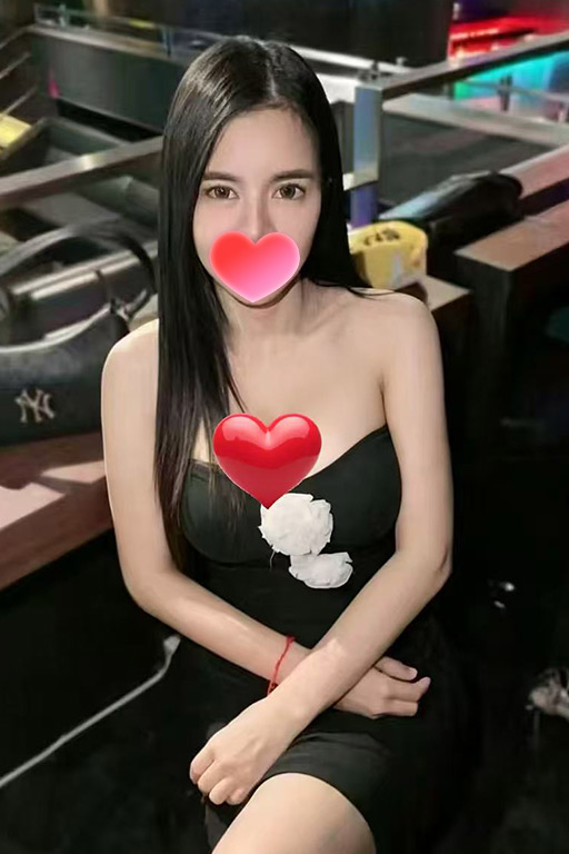 女孩6415.jpg